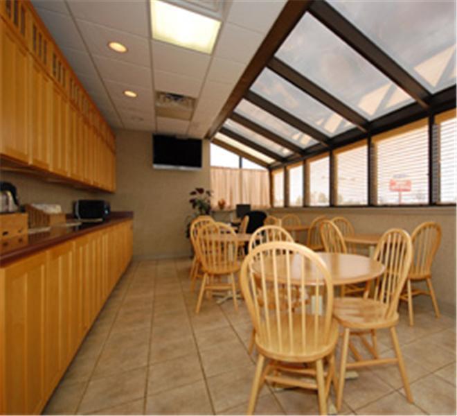 Motel 6 Marion Ar Exterior photo
